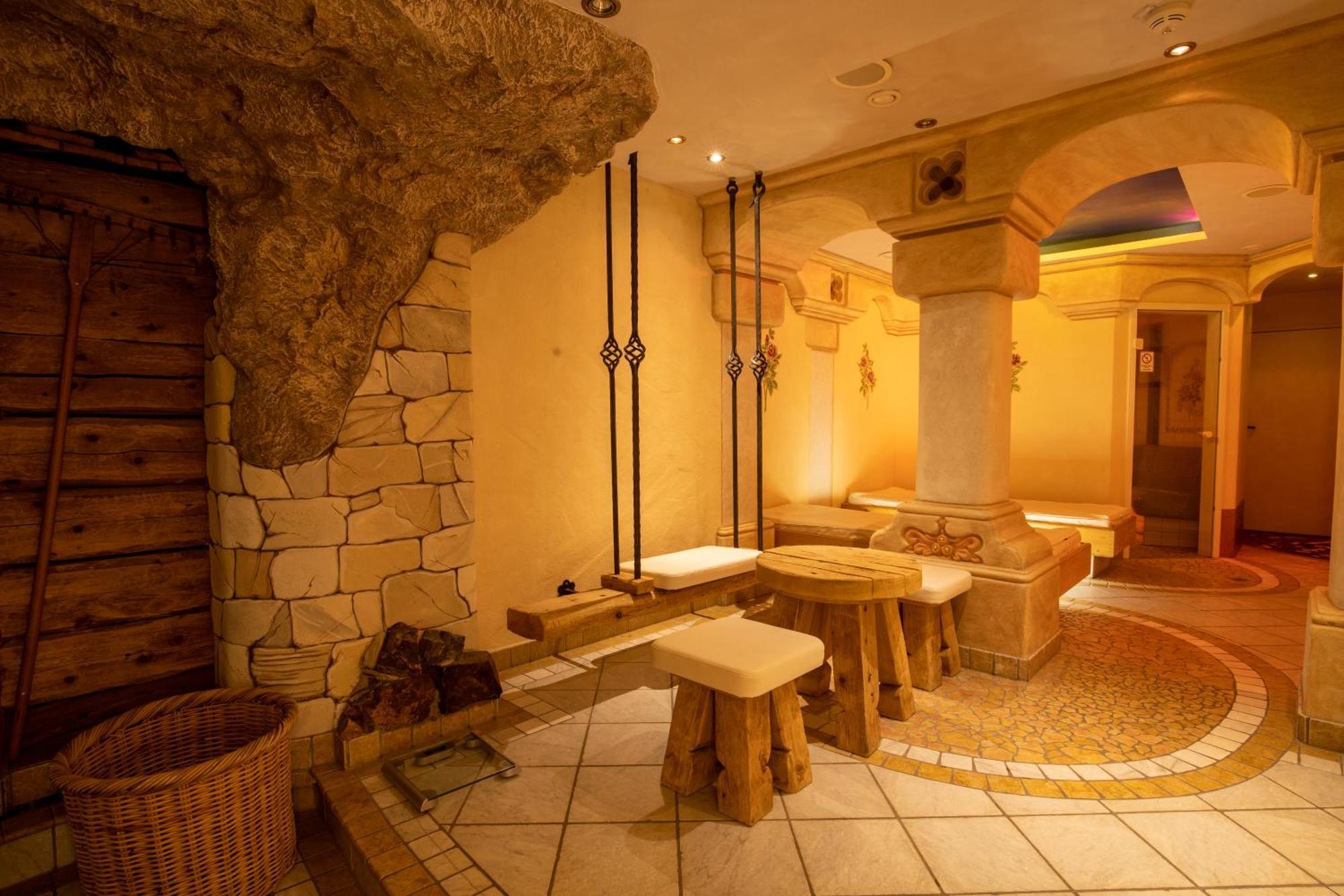 Hotel Garni Monte Bianco Ischgl Dış mekan fotoğraf