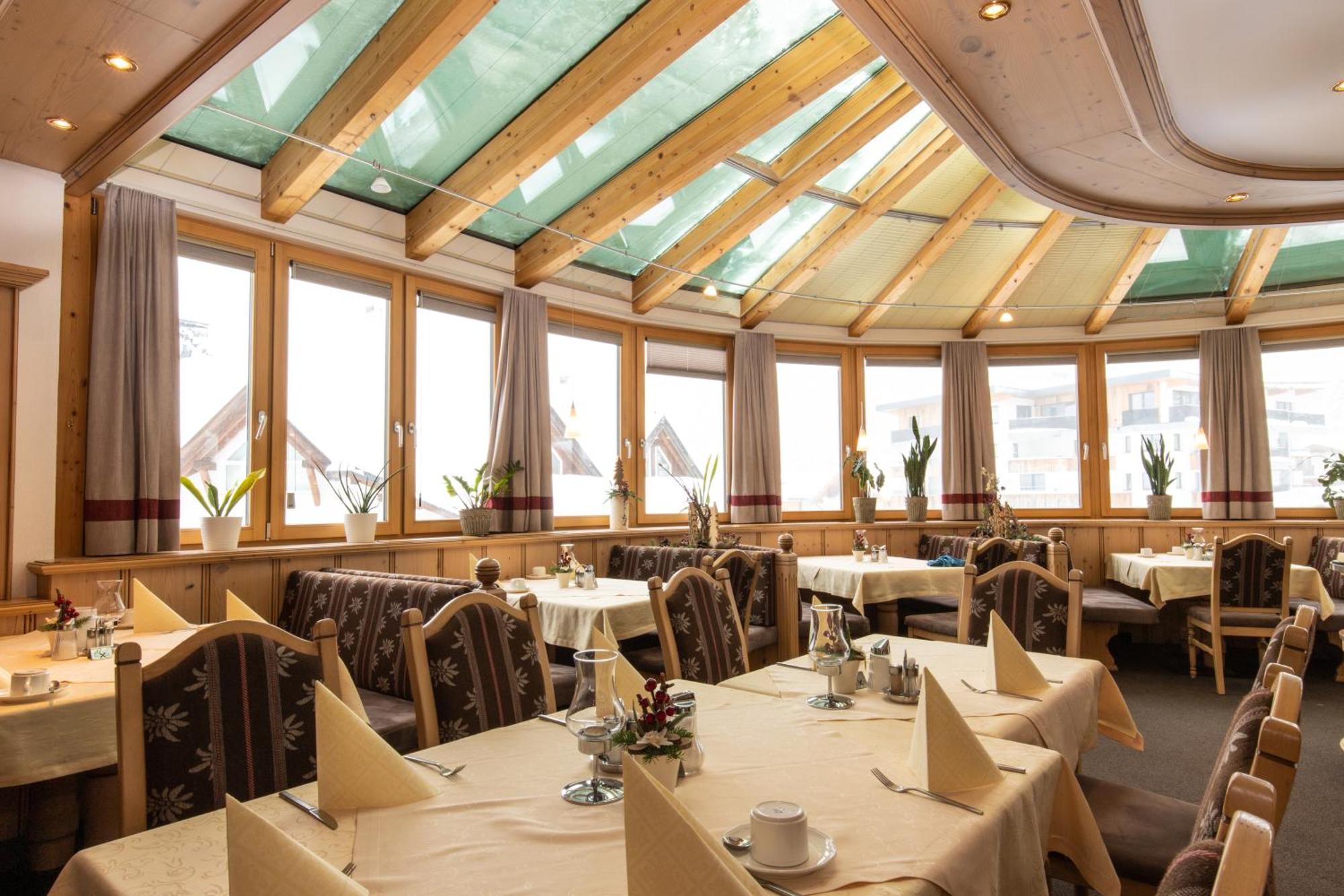 Hotel Garni Monte Bianco Ischgl Dış mekan fotoğraf