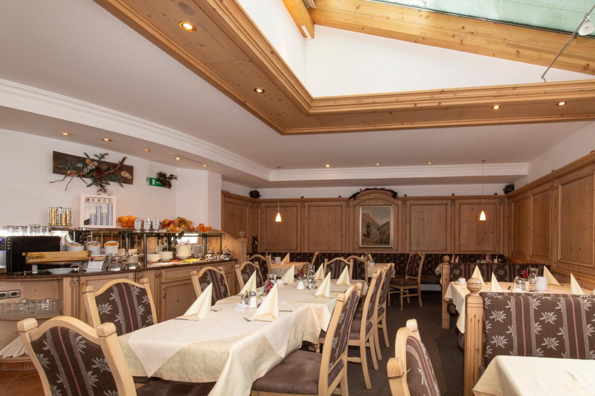 Hotel Garni Monte Bianco Ischgl Dış mekan fotoğraf