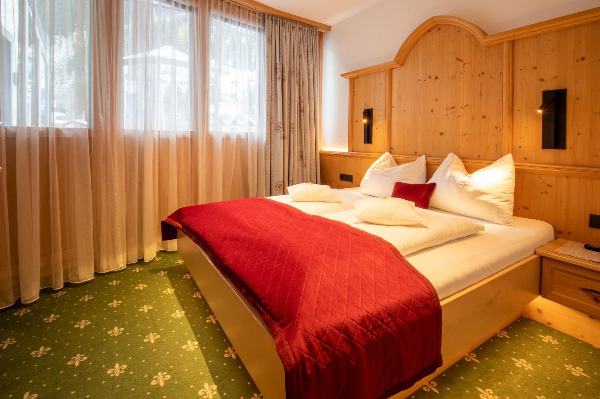 Hotel Garni Monte Bianco Ischgl Dış mekan fotoğraf